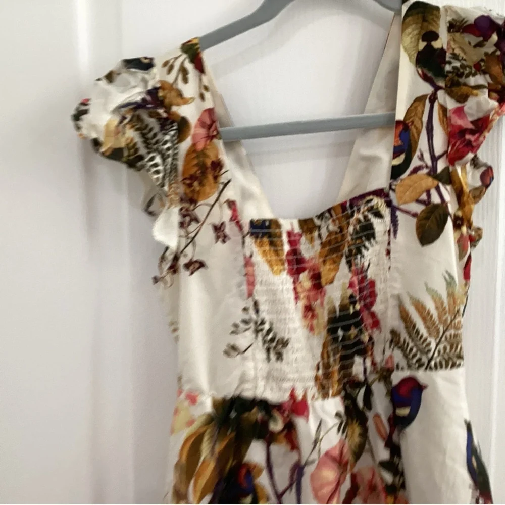 Taylor cream floral dress - Picture 12 of 12